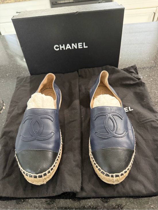 CHANEL Shoes - Chanel Espadrilles Navy / Black size 38